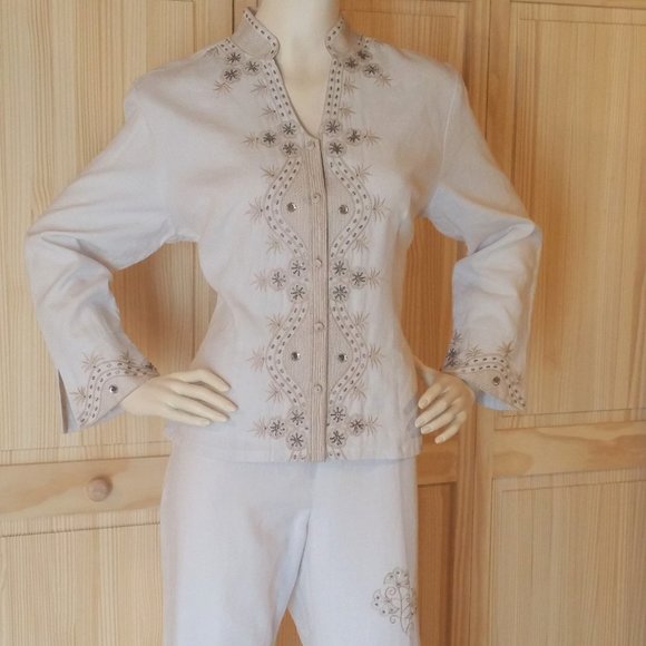 Anne Carson 2 Pc Button down Blouse + Pants NWT - Picture 1 of 5